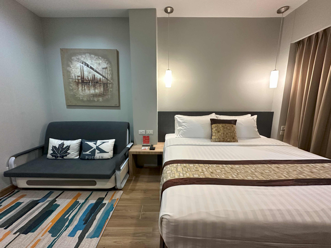 Bedroom 8