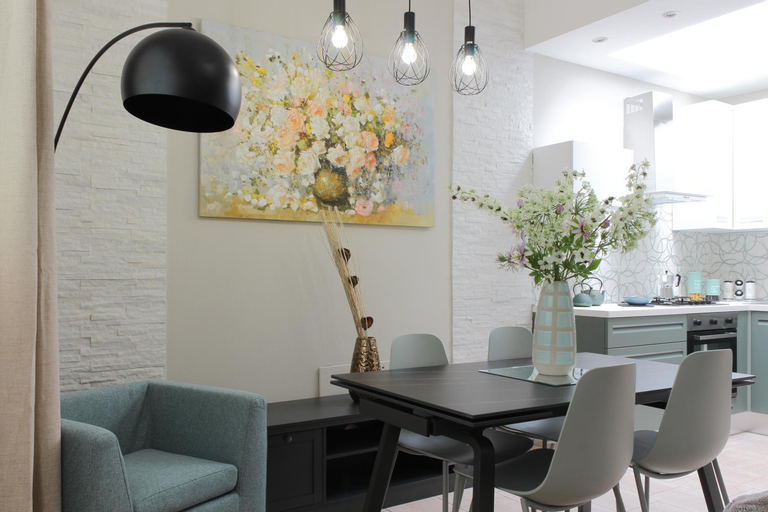 Dining Room 8