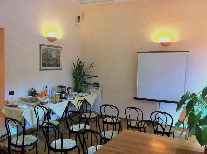 Food & Drinks 5, Hotel Leopolda, Florence