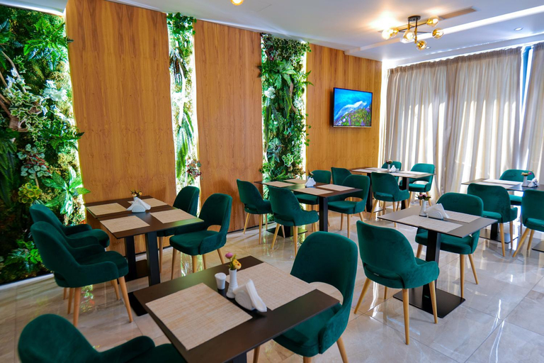 Food & Drinks 4, LORD Hotel Tirana, Tiranës