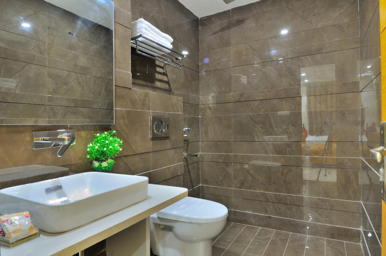 Bathroom 5