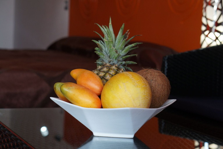 Food & Drinks 5, Hotel de la Poste, Diana