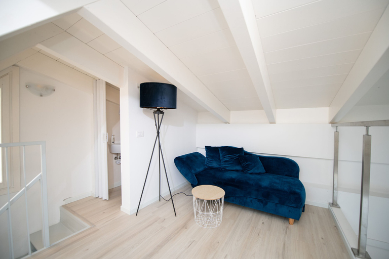 Living area 2, Attico Vista Castello, Brescia