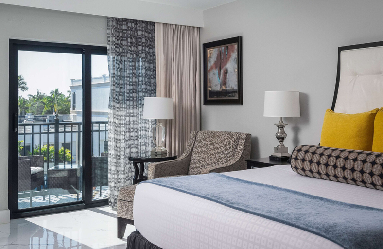 Bedroom 3, Inn on Fifth, Collier