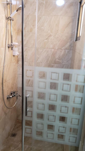 Bathroom 5, Karam Inn, Aqaba