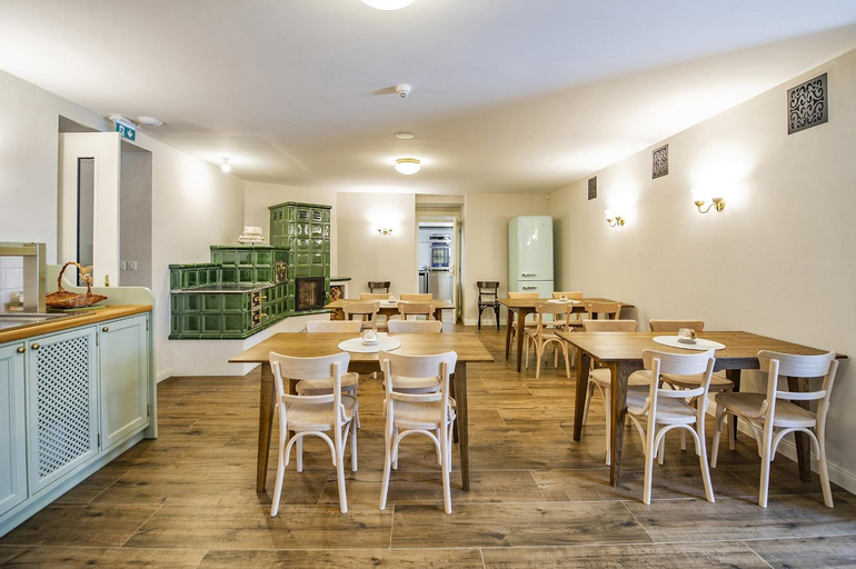 Food & Drinks, Vila Lavina, Poprad