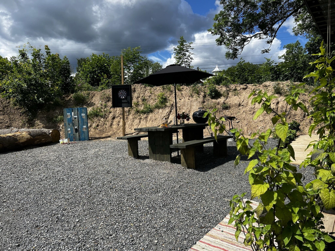 Exterior & Views 2, VÄTTERVY GLAMPING, Habo