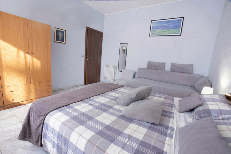 Bedroom 5, Etna Sea House, Catania