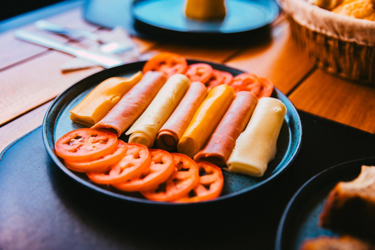 Food & Drinks 15