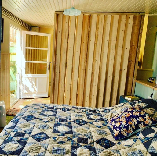 Bedroom 2, La Maison Galerie, Charente-Maritime