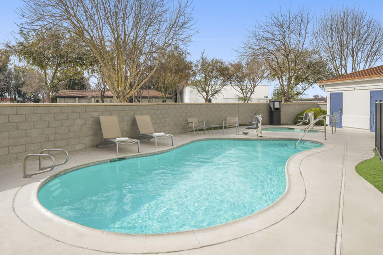 Sport & Beauty 5, SpringHill Suites by Marriott Modesto, Stanislaus