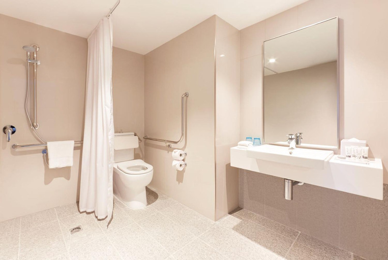 Bathroom 8