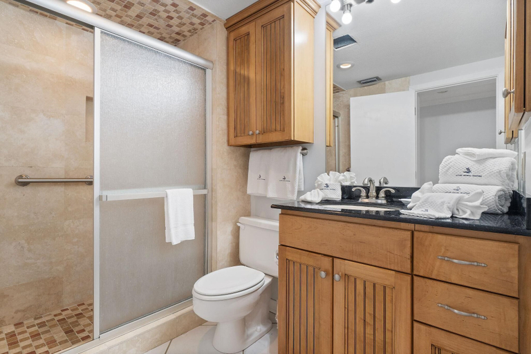 Bathroom 4, Shipwatch A601, Escambia