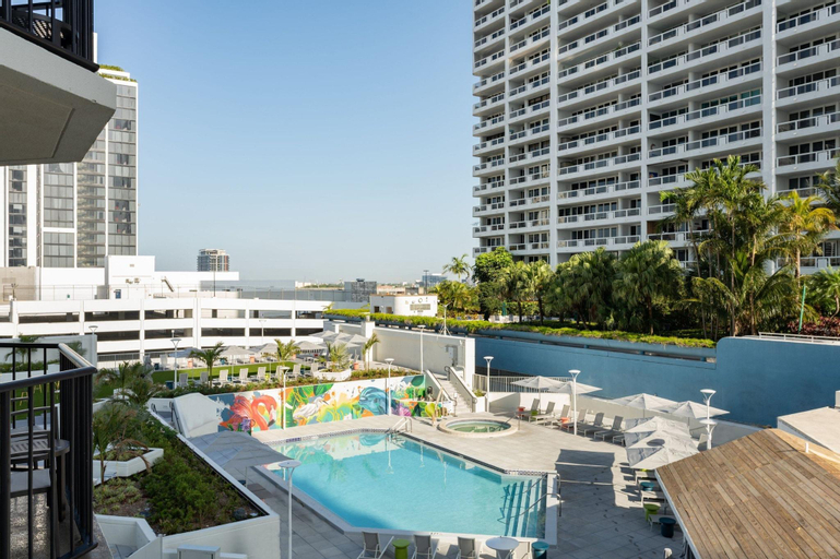 Swimming Pool 14