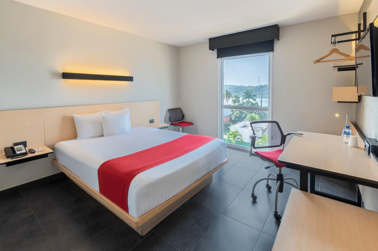 Bedroom 3, City Express By Marriott Tuxpan, Tuxpan