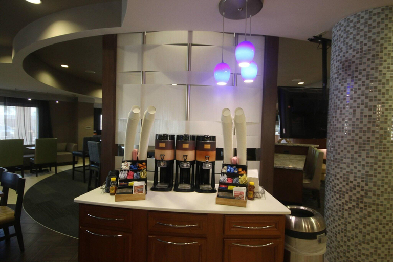 Food & Drinks 5, SpringHill Suites Charleston North/Ashley Phosphat, Charleston
