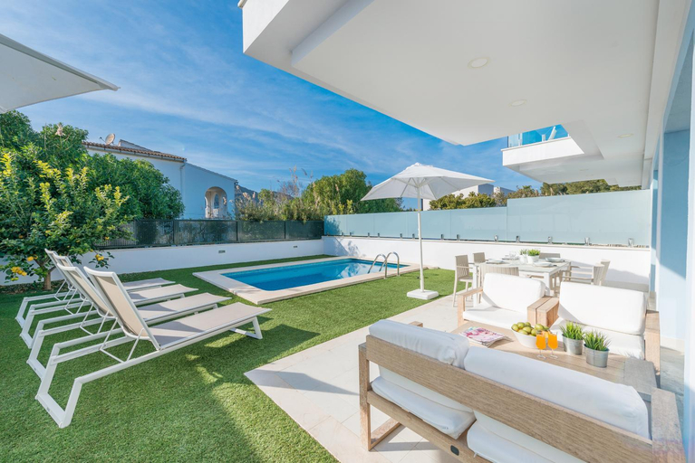 Garden 3, NEW! Villa del Lago 2, Alcudia Beach, Mallorca, Baleares