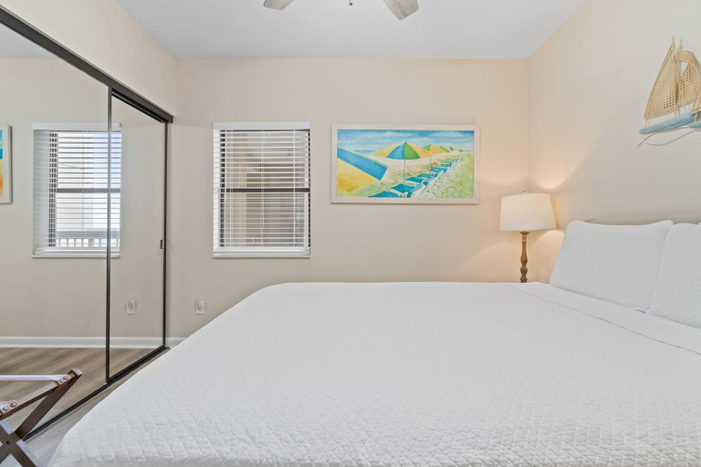 Bedroom 3, Romar Place 1002, Baldwin