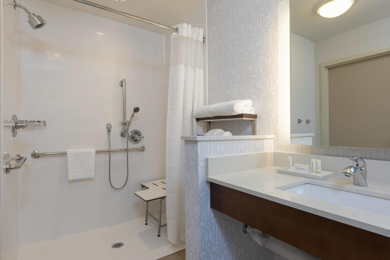 Bathroom 4, Fairfield Inn Suites Indianapolis Carmel, Hamilton