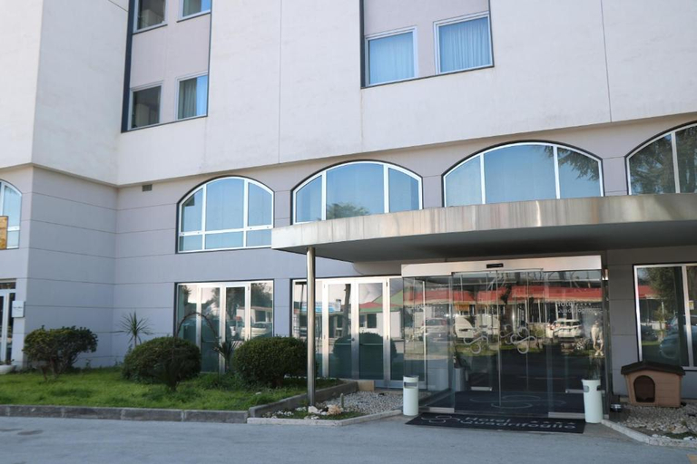 Exterior & Views 2, Hotel Quadrifoglio, Napoli