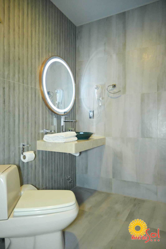 Bathroom 3, HOTEL DE SOL, Cercado