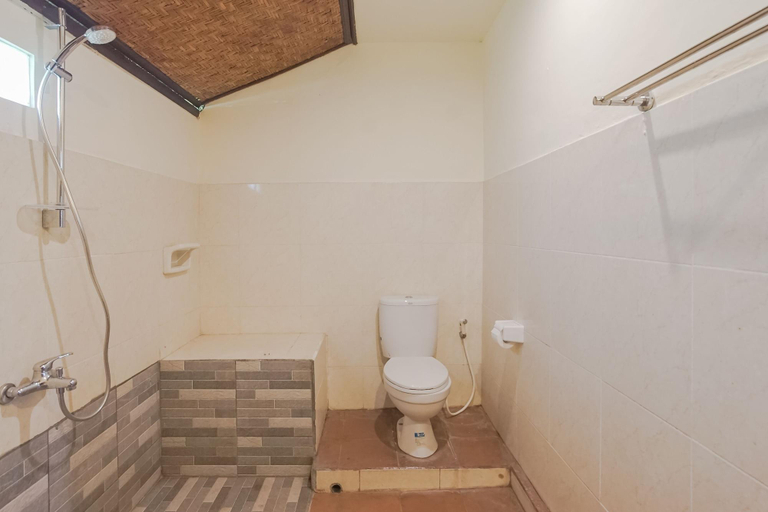 Bathroom 5, Aglio Homestay, Gianyar
