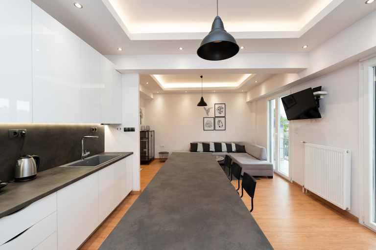 Others 5, Modern Family Apartment near Acropolis, Attica