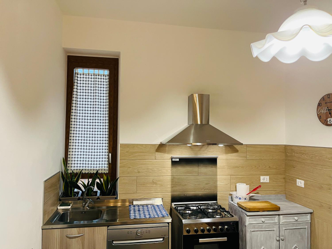 Dining Room 13