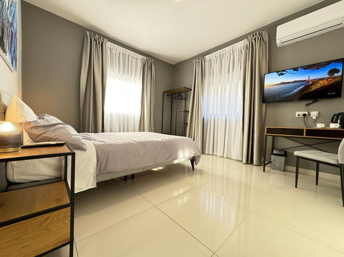 Bedroom 3, Bayside