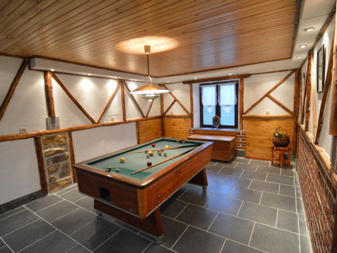 Holiday home in Mettet with garden, Namur