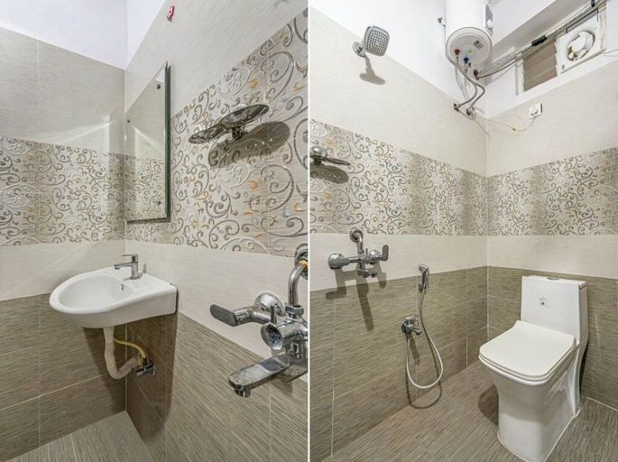 Bathroom, iROOMZ AR Stay Inn, Ranga Reddy