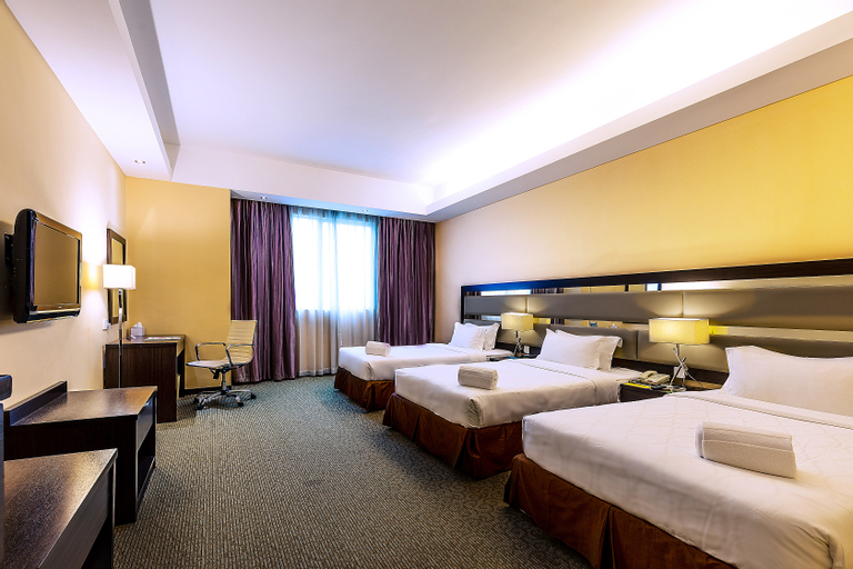 Bedroom 25