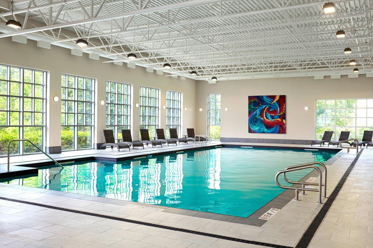 Sport & Beauty 2, The Algonquin Resort St. Andrews By-The-Sea, Charlotte