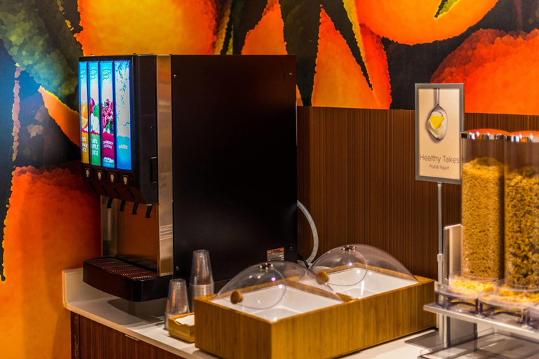 Food & Drinks 5, Fairfield Inn & Suites Mobile Saraland, Mobile
