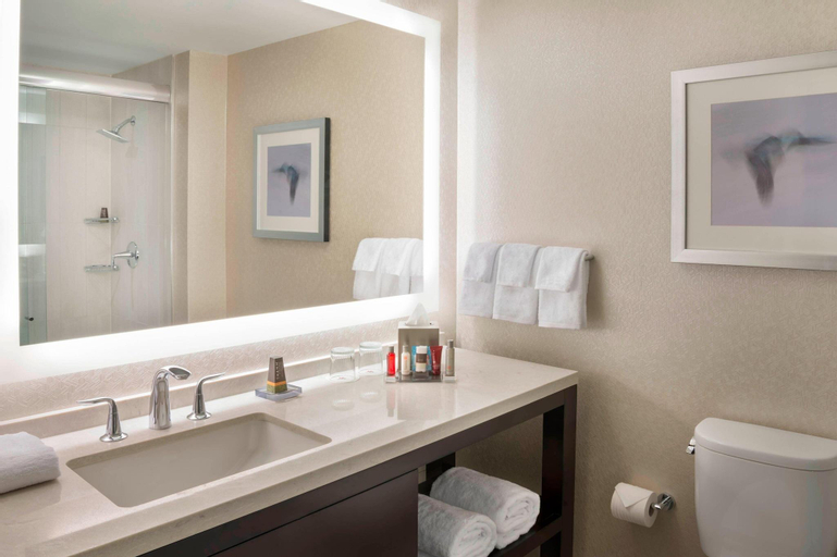 Bathroom 12