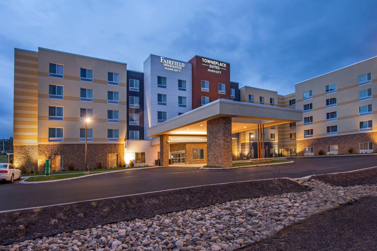 Exterior & Views 2, Fairfield Inn & Suites Altoona, Blair