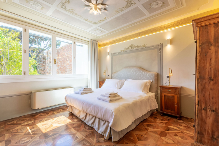 Bedroom 5, Villa Tortorelli, Florence