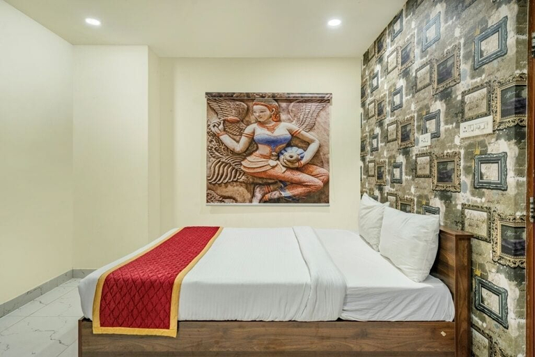 Bedroom 3, iROOMZ Hotel Mouli Grand, Ranga Reddy