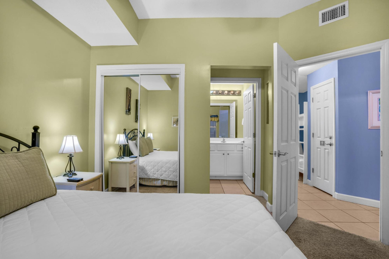 Bedroom 3, Seychelles 207, Bay