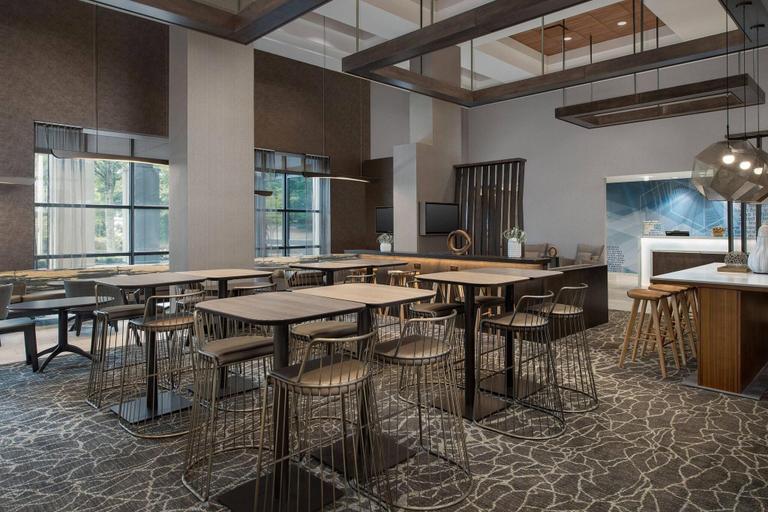 Food & Drinks 5, Springhill Suites By Marriott Atlanta Perimeter Ce, Fulton