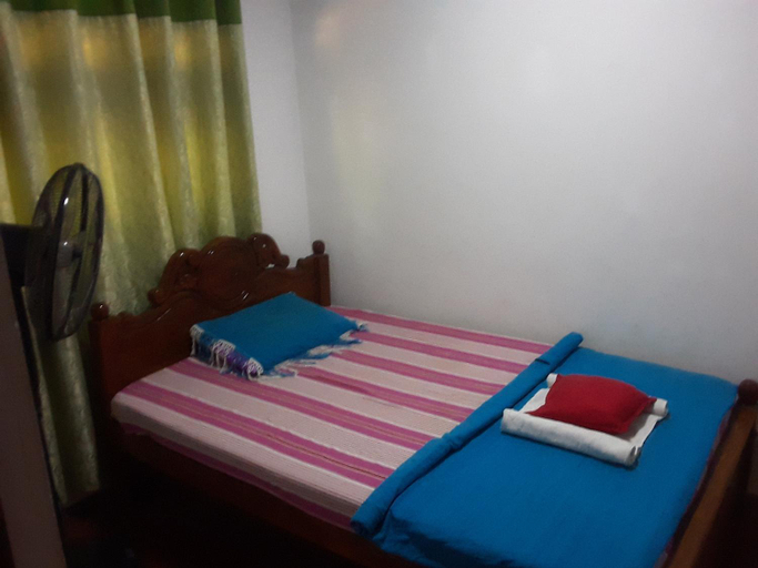Bedroom 2, LLT budget room WILPATTU, Nochchiyagama