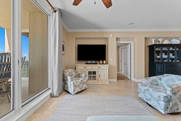Others 1, Indigo West 703, Escambia