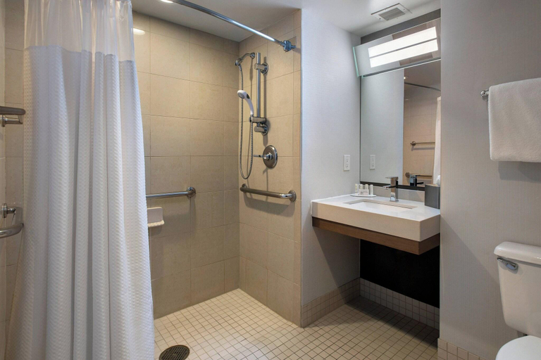 Bathroom 3, Courtyard by Marriott Newburgh Stewart Airport, Orange