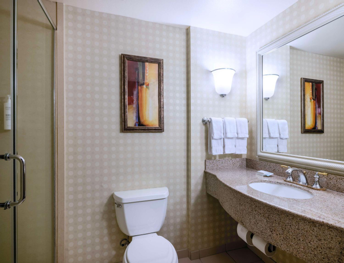 Bathroom 7