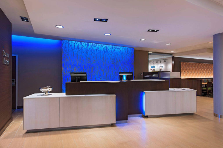 Public Area, Fairfield Inn & Suites La Crosse Downtown, La Crosse