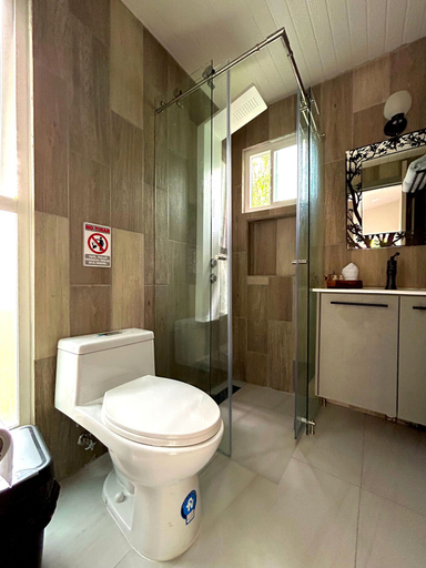 Bathroom 4, Subtropica Premium Suites - Mindo, San Miguel de los Bancos