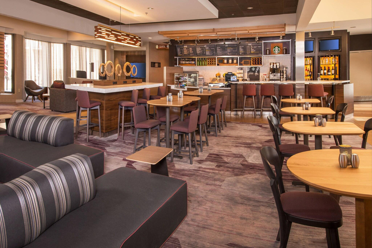 Food & Drinks 5, Courtyard Dulles Airport Chantilly, Fairfax