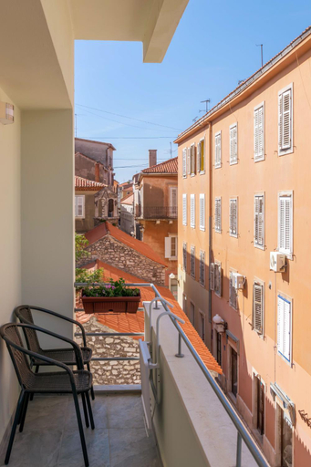 Food & Drinks, Apartments Silvia, Zadar