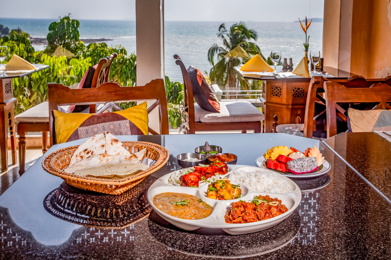 Food & Drinks 5, Royal Cliff Beach Terrace , Pattaya