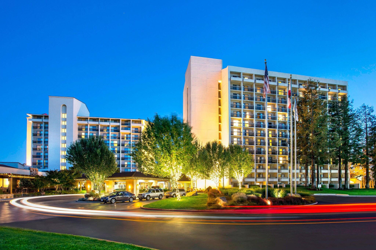 Exterior & Views 2, Santa Clara Marriott, Santa Clara